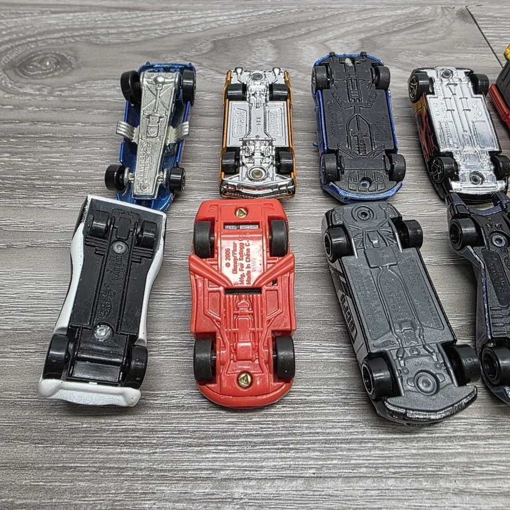 Diecast Cars Lot - HOTWHEELS, Maisto, Mаtchbox, MATTEL,‎ DISNEY - Lot Of 10